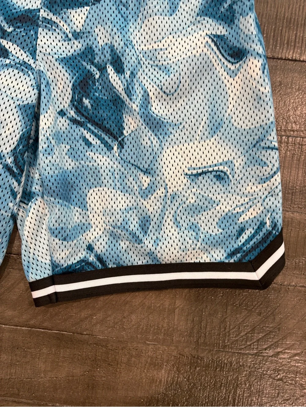 Old Navy Boys Baskeball Shorts Size XL 14/16